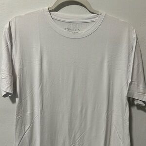 ESNTLS white tee